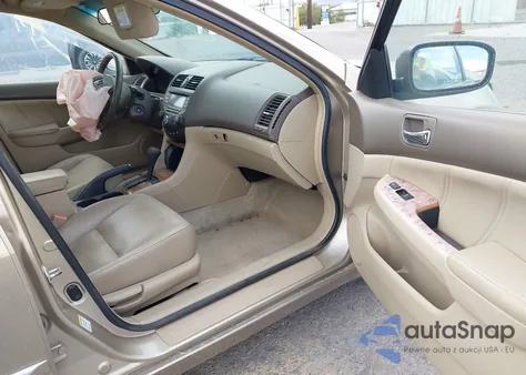 2005 Honda Accord 2.4 Ex z USA, uszkodzony, nr VIN 1HGCM56835A005305